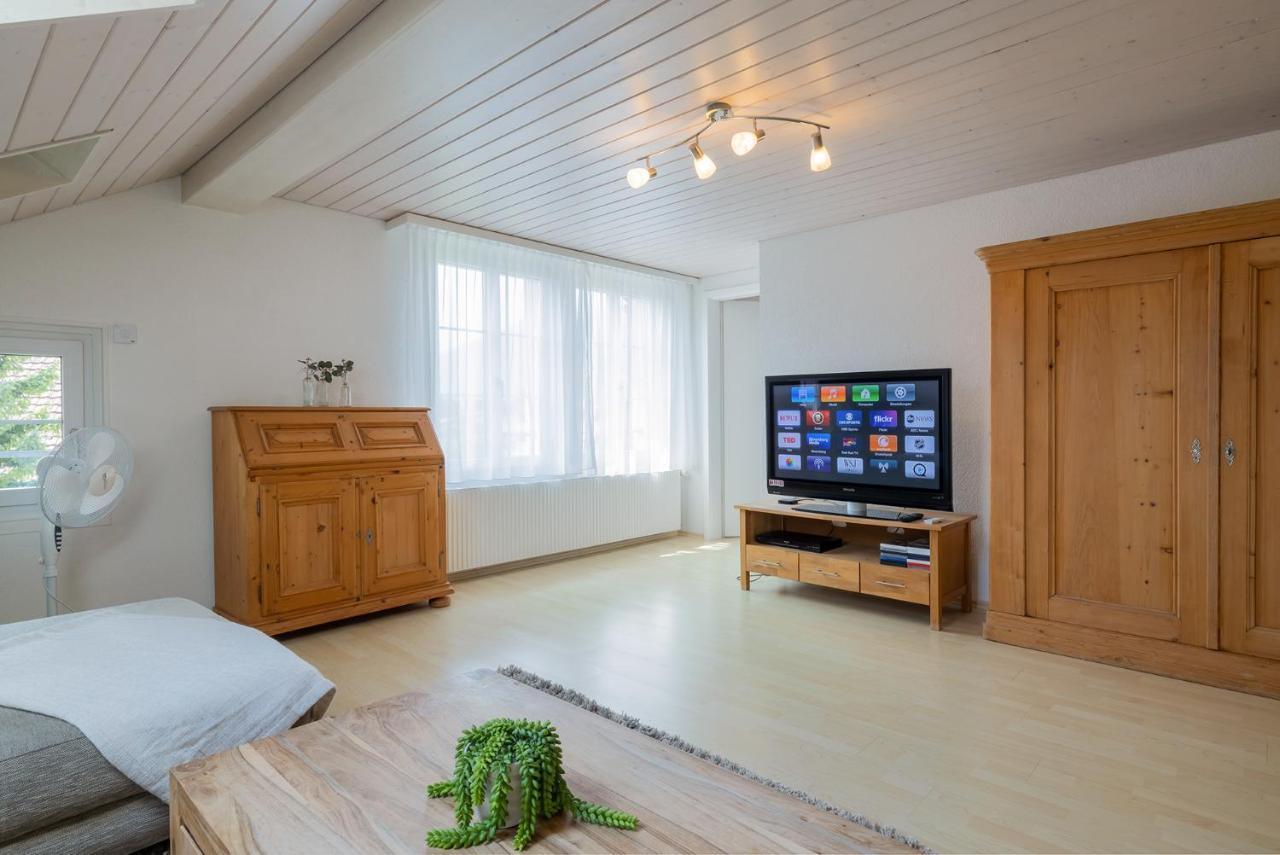 Apartment Mohn *